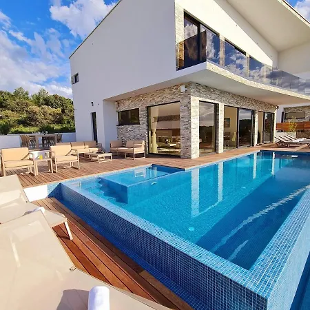 Luxury Pool Seaview * Ražanj