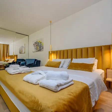 Luxury Pool Seaview Ražanj