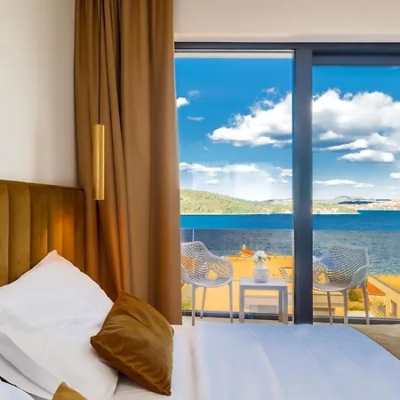 بيت للعطل Luxury Pool Seaview