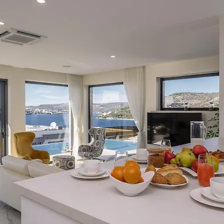 Luxury Pool Seaview *